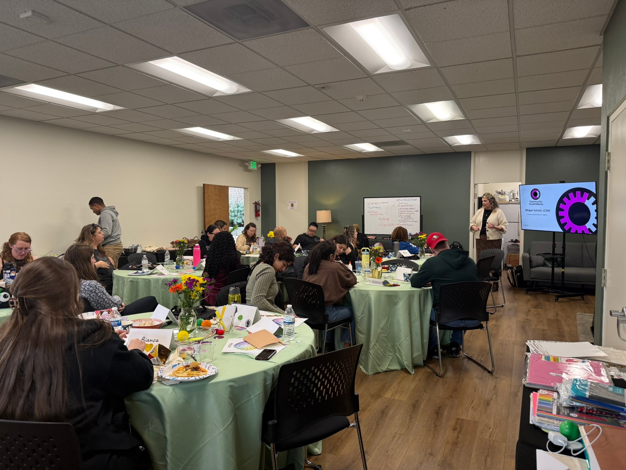 Suite 500 large meeting room at Consulting, E.T.C. Sacramento — flexible conference space for events and gatherings